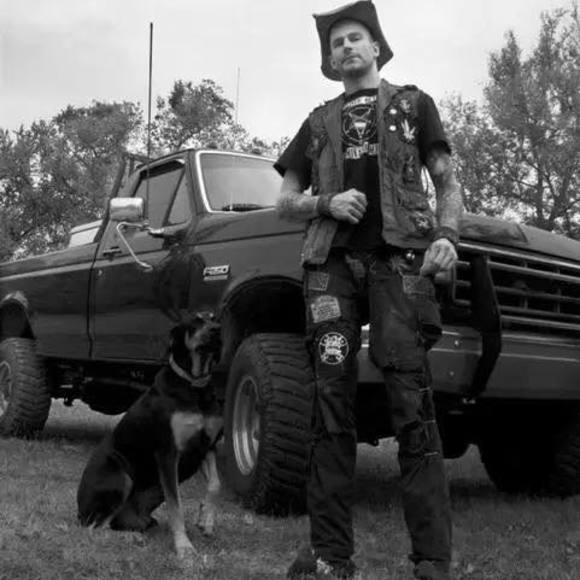 Meet your Posher, Kyle - Picture 1 of 1